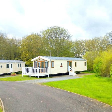 Sand Le Mere Holiday Village Caravan Hire Tunstall  외부 사진
